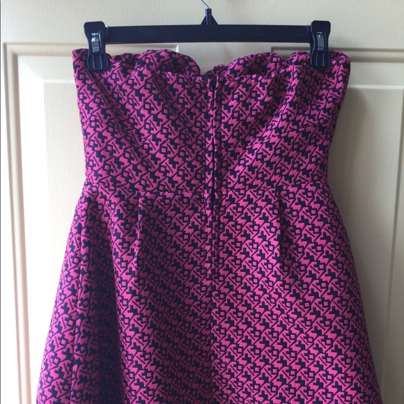 Jack BB Dakota Patterned strapless dress small - Picture 3 of 4